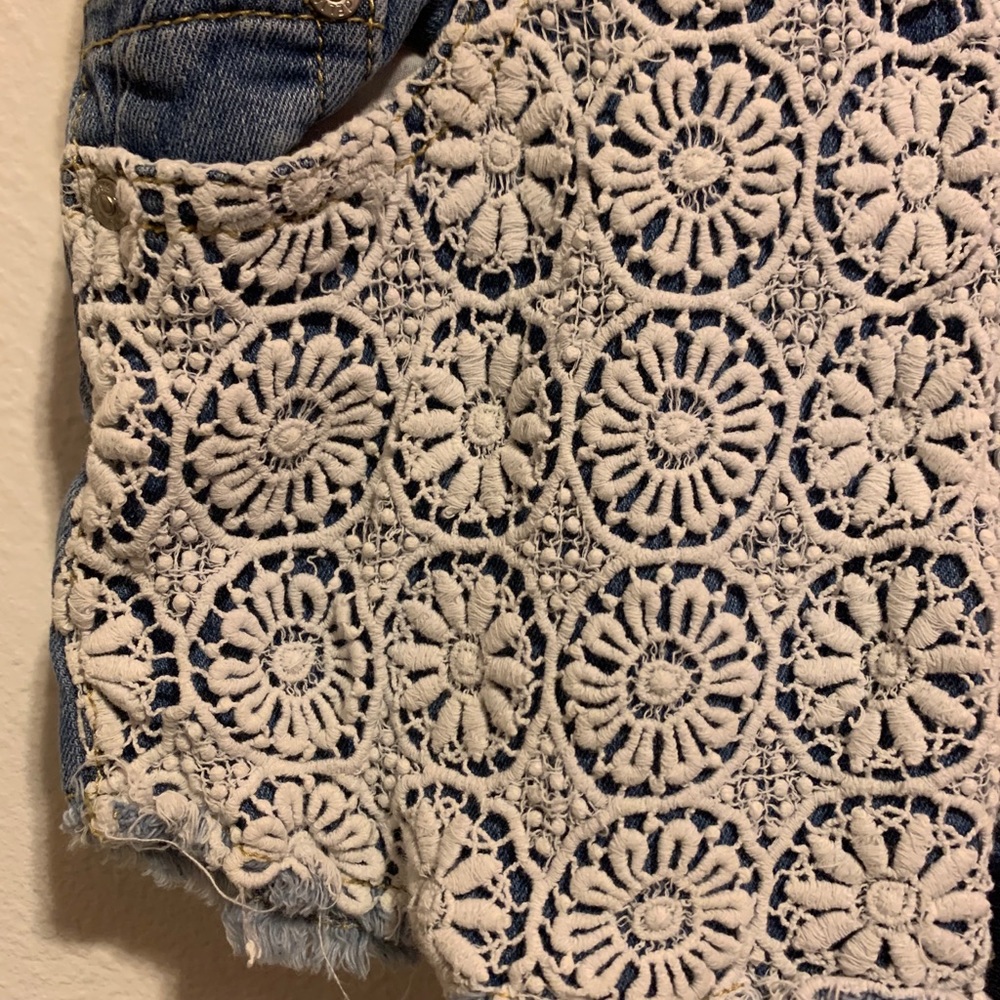 Lace short-alls - Picture 3 of 5